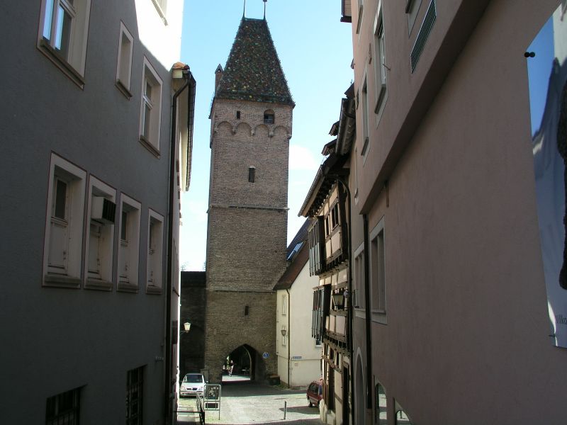 Der schiefe Metzgerturm von Ulm, Teil der Stadtmauer